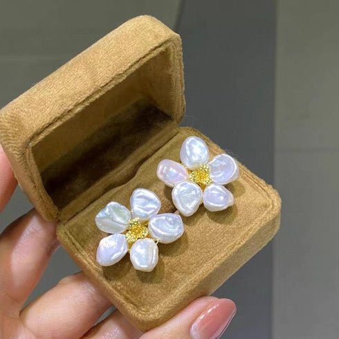 Keshi Pearl Flower Petal Earrings and Ring Set - House Of Pearls